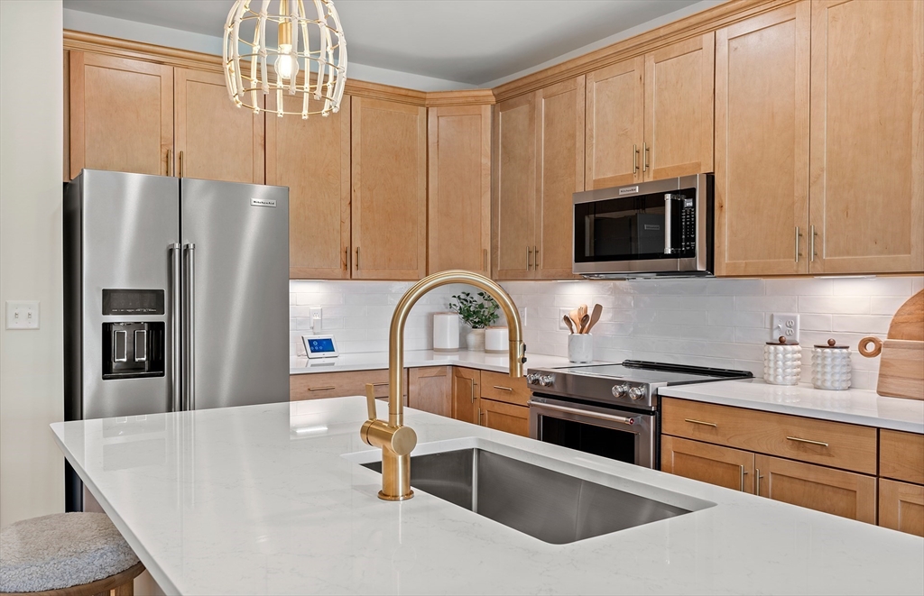30 Coppersmith Way # 212 Property Photo 6