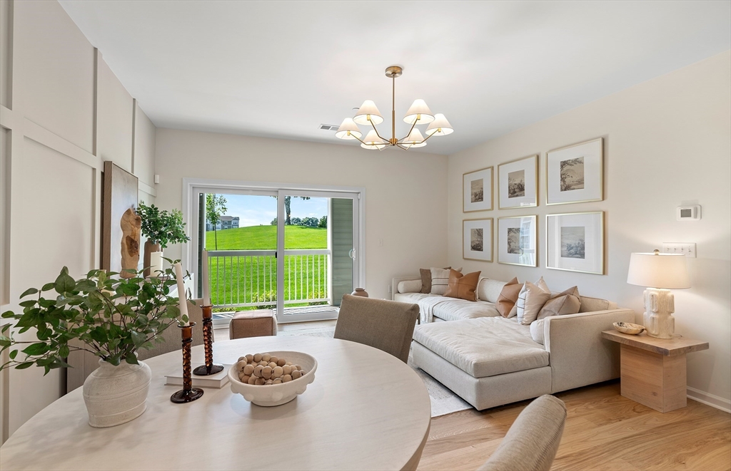 30 Coppersmith Way # 212 Property Photo 11