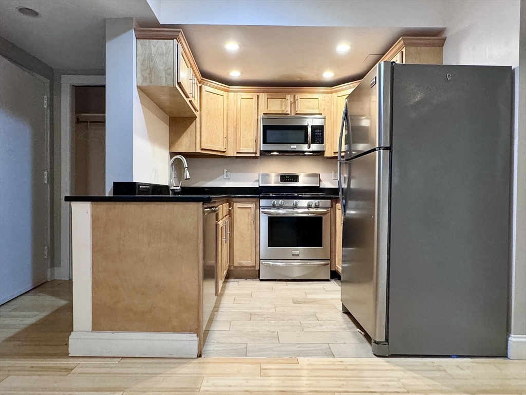 8 Juniper St # 18 Property Photo 1