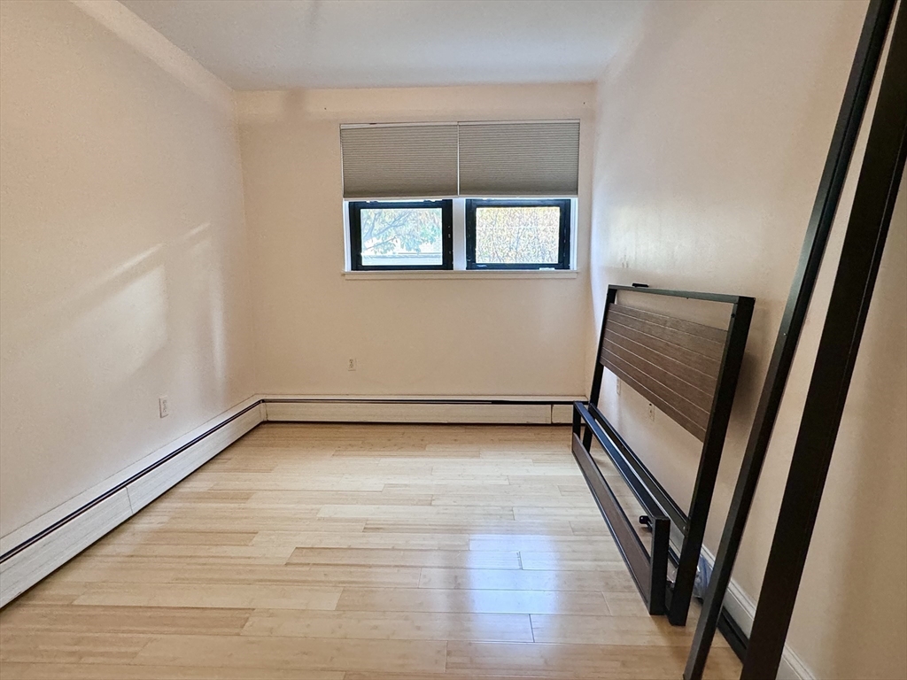 8 Juniper St # 18 Property Photo 9