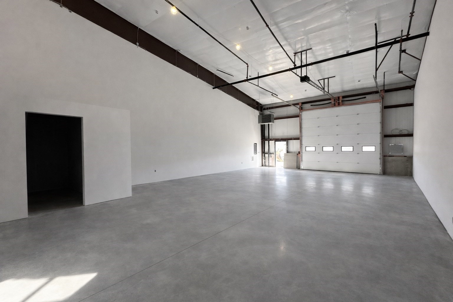 128 Newbury Street Property Photo 1