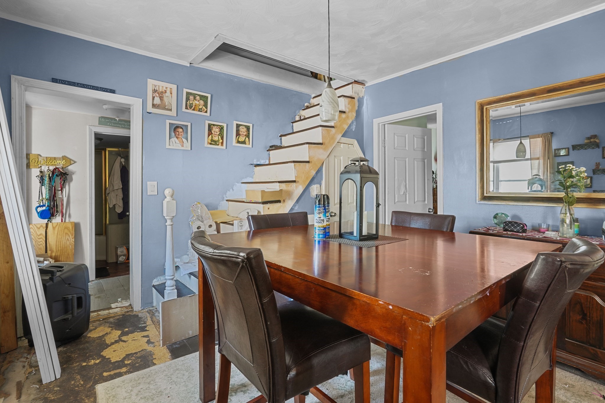 42 Taunton Ave Property Photo 4
