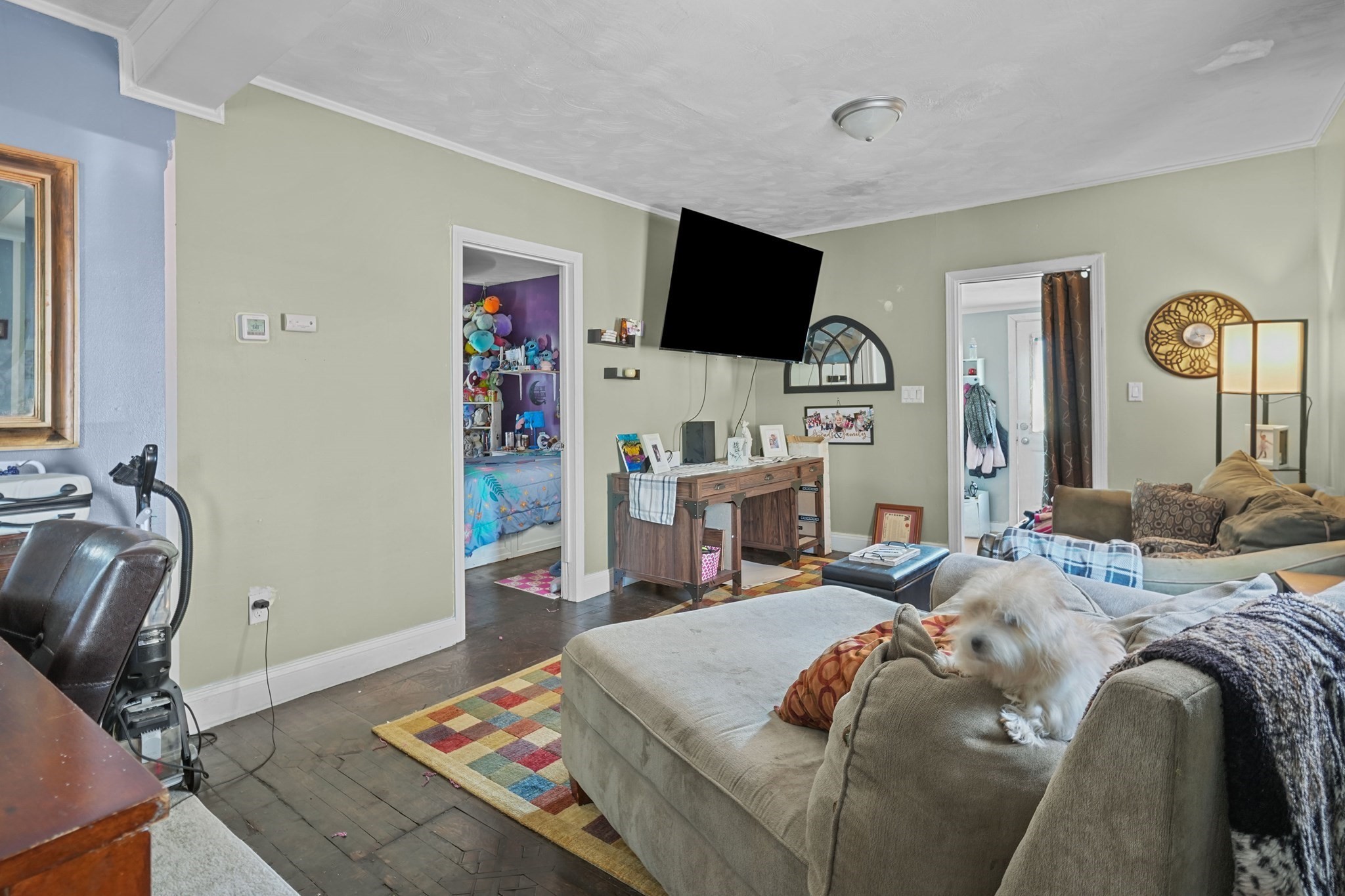42 Taunton Ave Property Photo 15