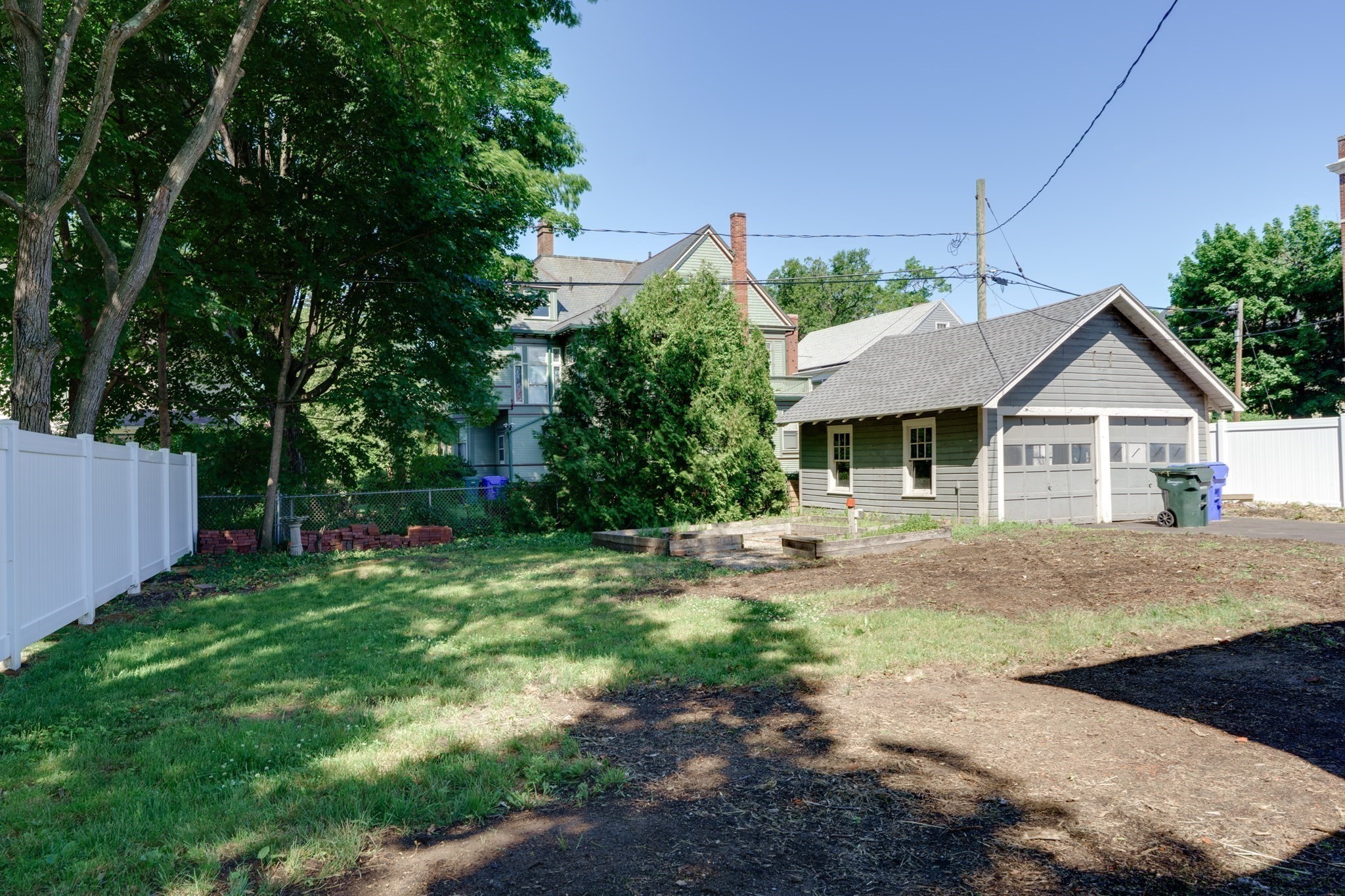 30 Firglade Ave Property Photo 23