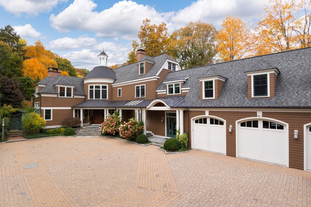 1 Chestnut Place Property Photo 1