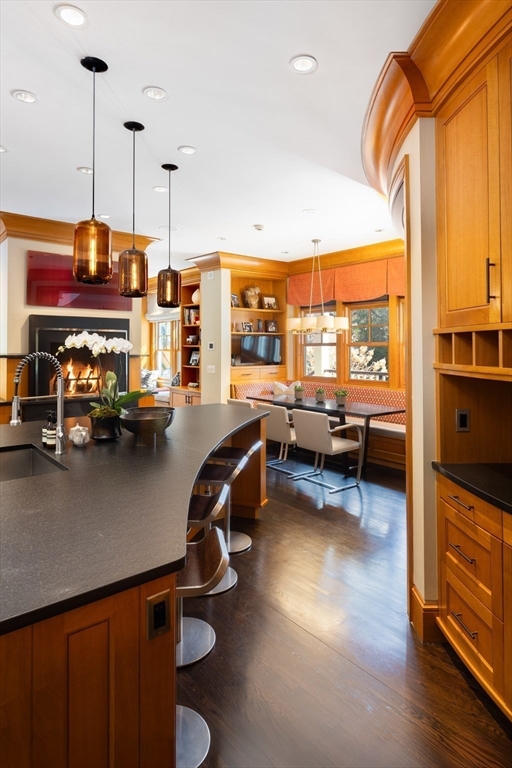 1 Chestnut Place Property Photo 7