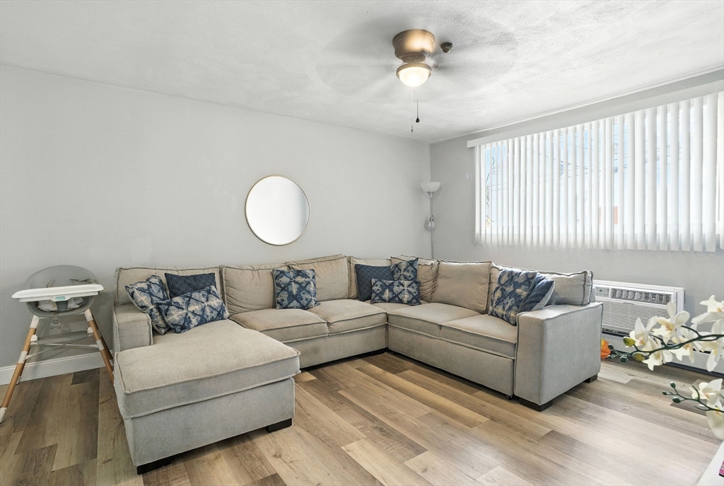101 Waite Street # B5 Property Photo 12