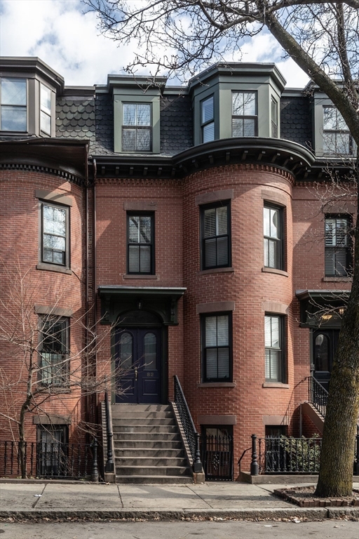 82 E Brookline St # 1 Property Photo 14