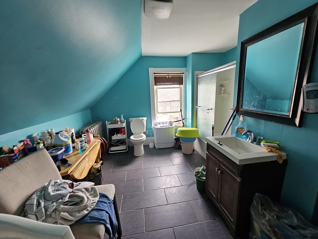 1110 River St Property Photo 9