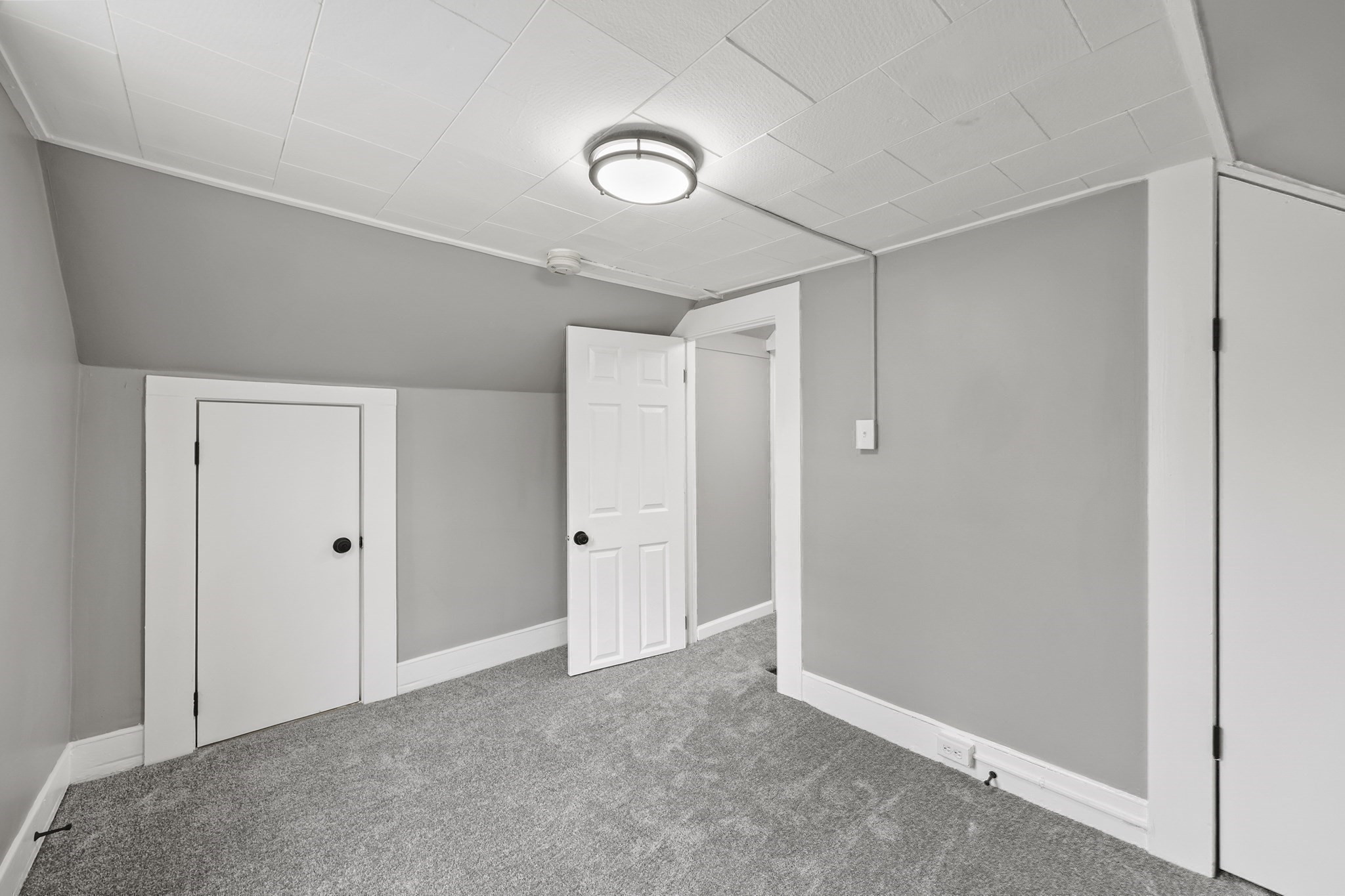 1 Noble Pl Property Photo 34