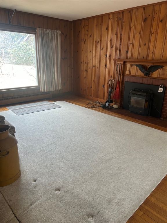 42 Fisher St Property Photo 2