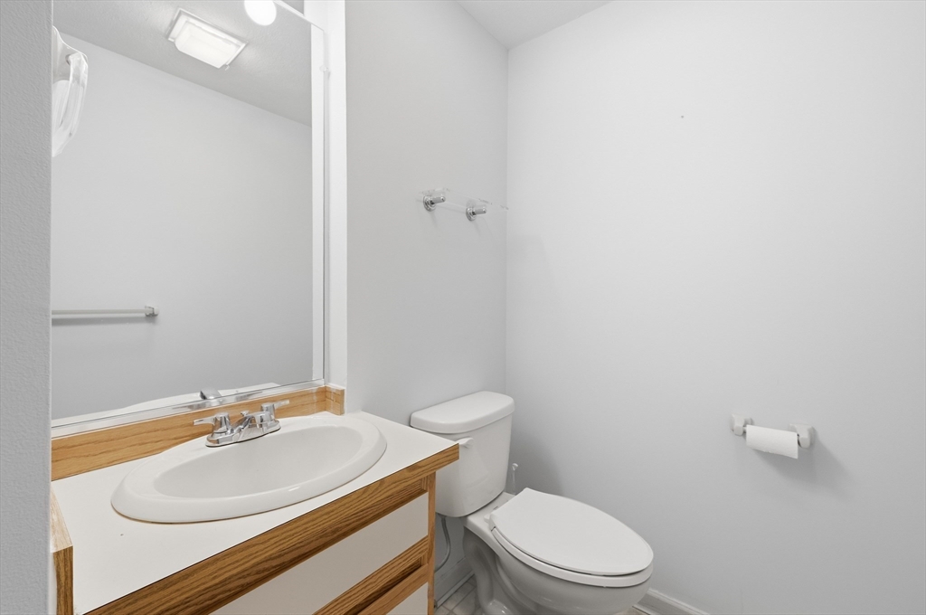 551 Hildreth St # 21 Property Photo 5
