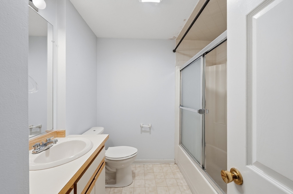 551 Hildreth St # 21 Property Photo 10