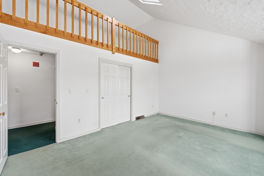 551 Hildreth St # 21 Property Photo 12