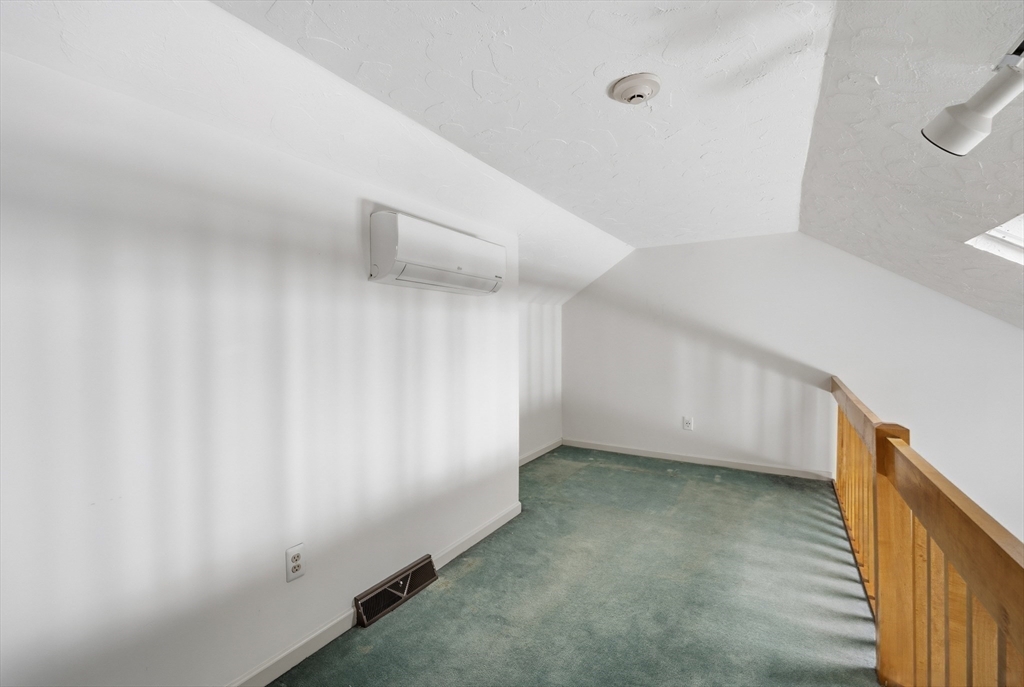 551 Hildreth St # 21 Property Photo 16