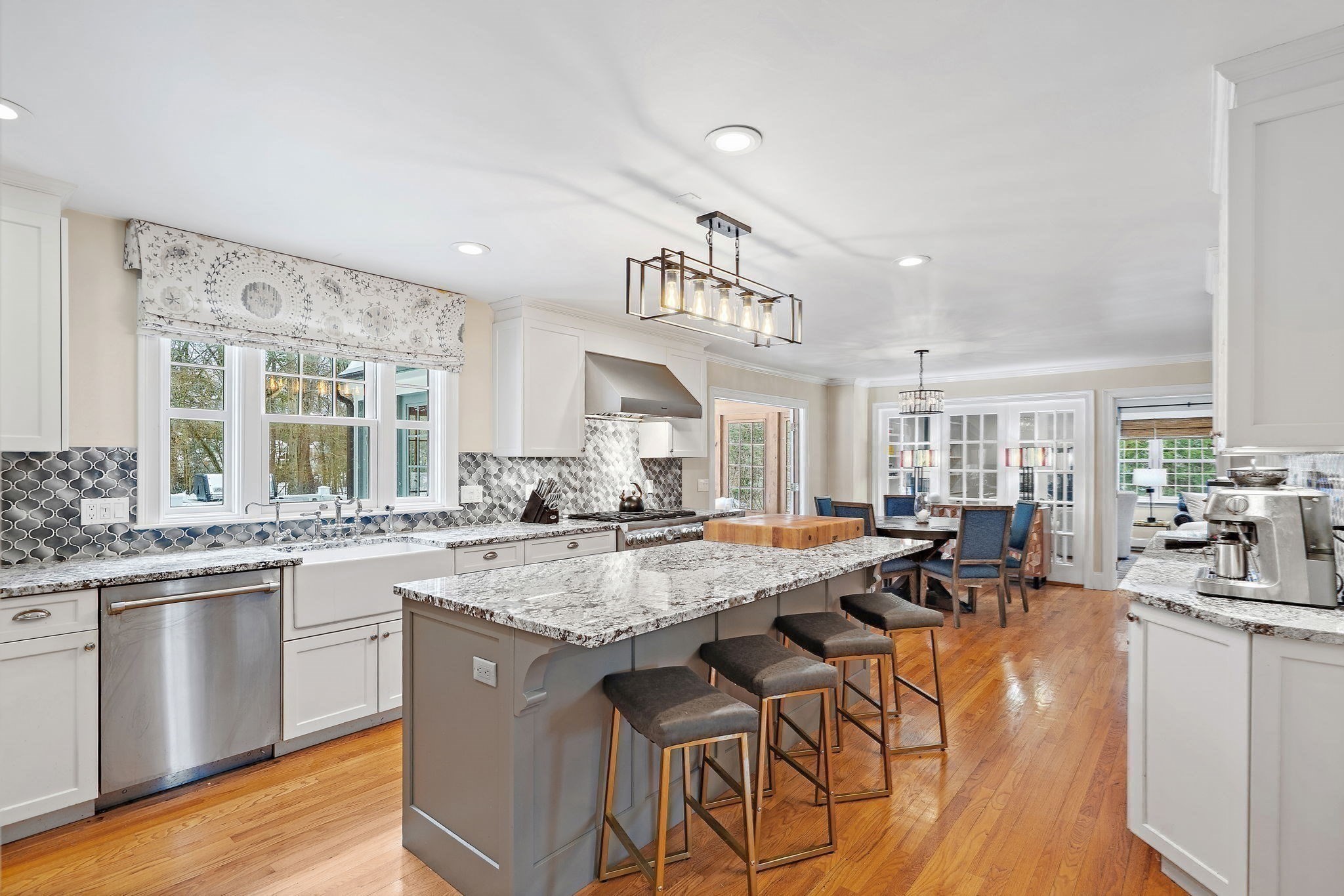 48 Chanticleer Road Property Photo 4