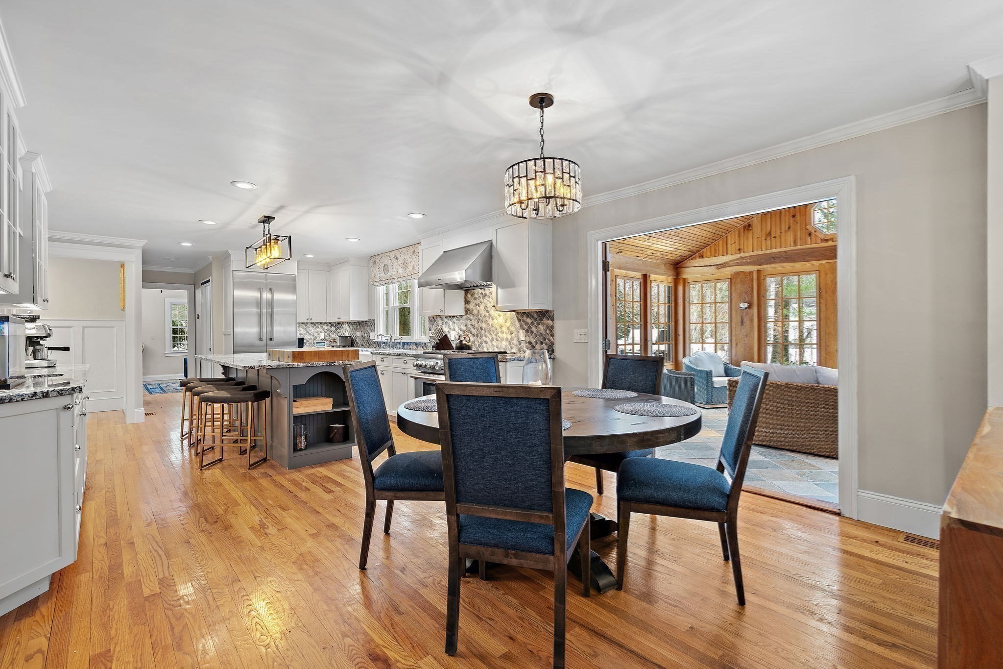 48 Chanticleer Road Property Photo 8