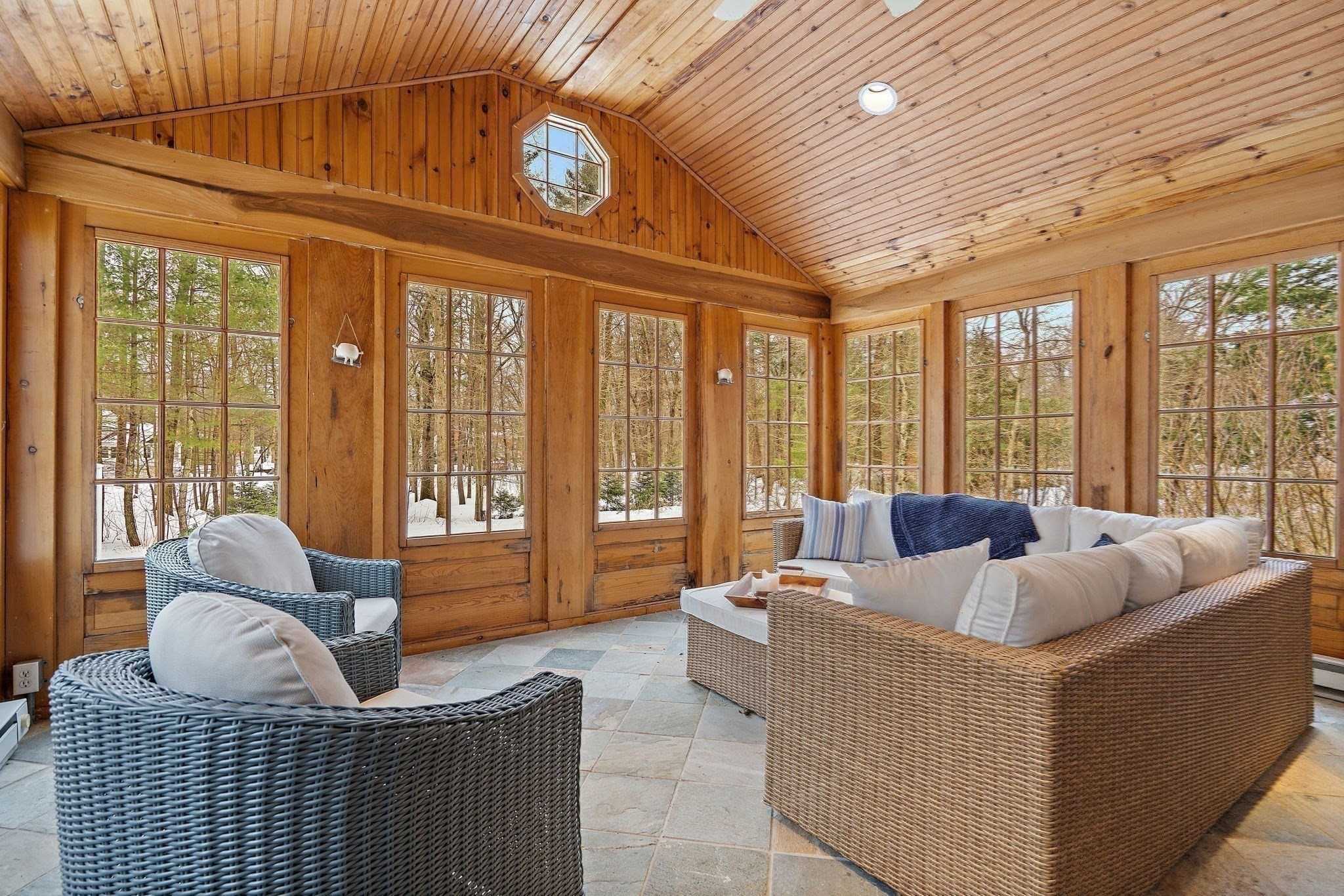 48 Chanticleer Road Property Photo 11