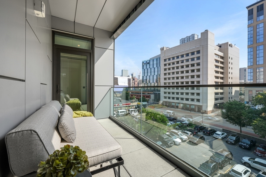 140 Shawmut # 4c Property Photo 10