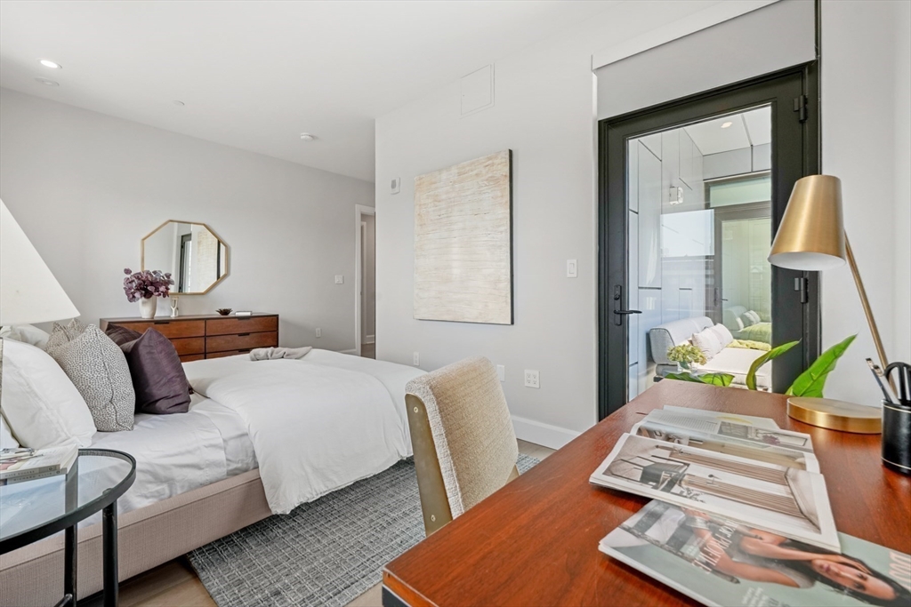 140 Shawmut # 4c Property Photo 16