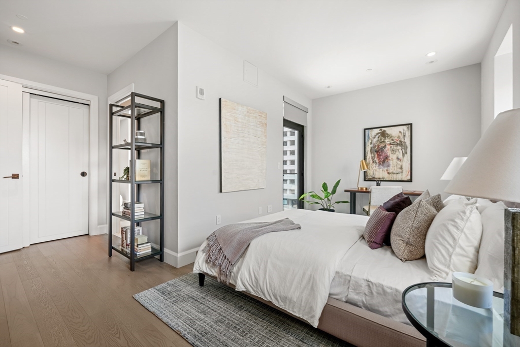 140 Shawmut # 4c Property Photo 17