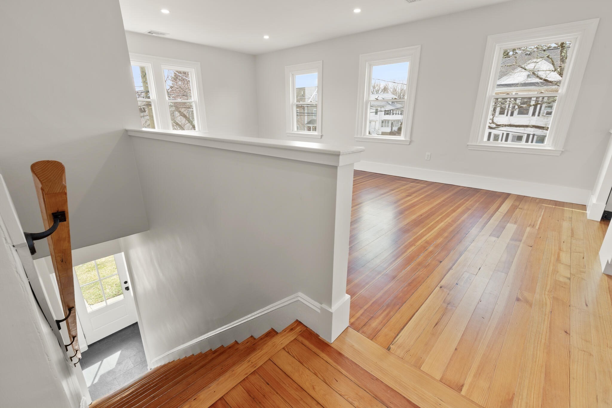156-158 Waverley Street # 156 Property Photo 12
