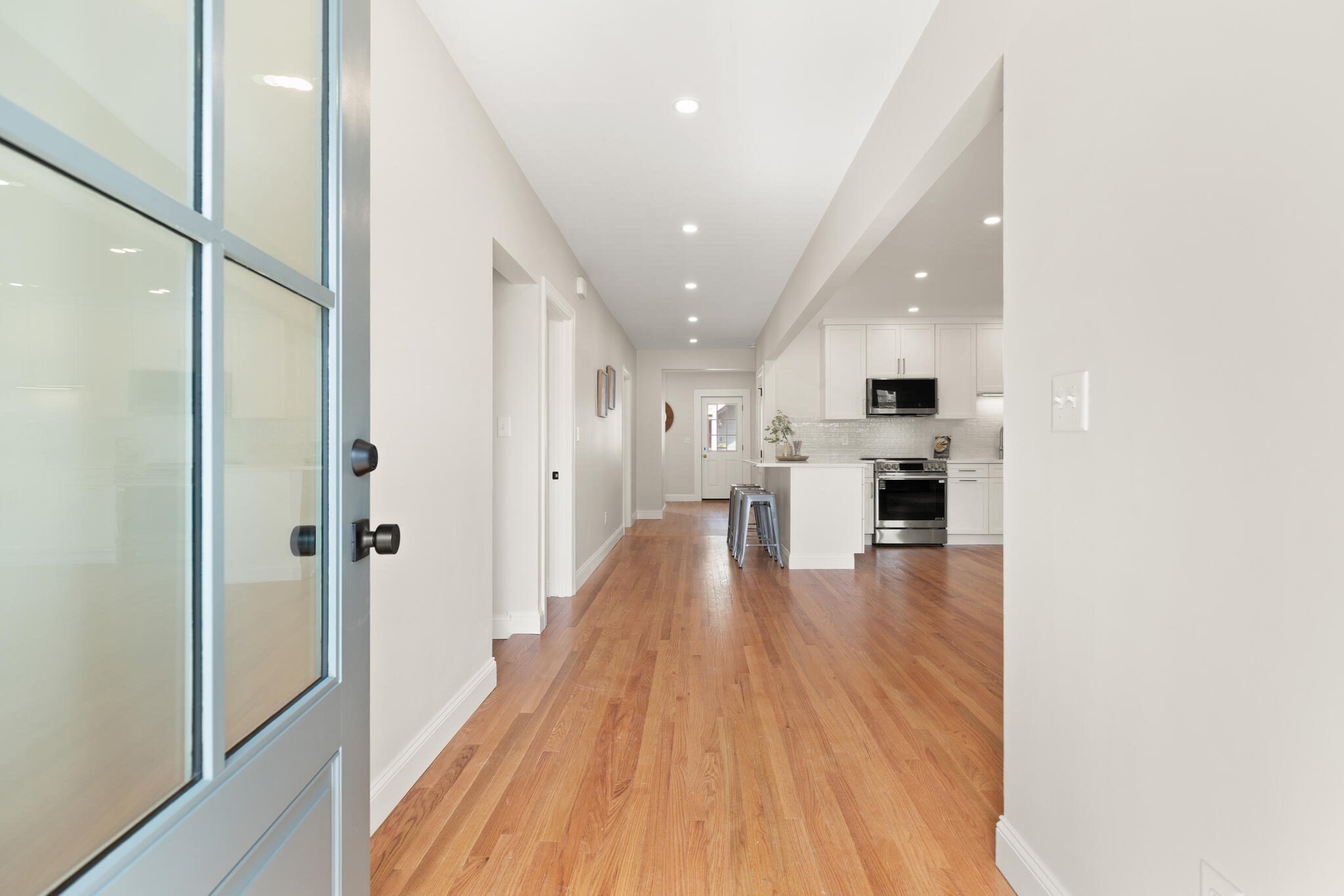 156-158 Waverley Street # 158 Property Photo 5
