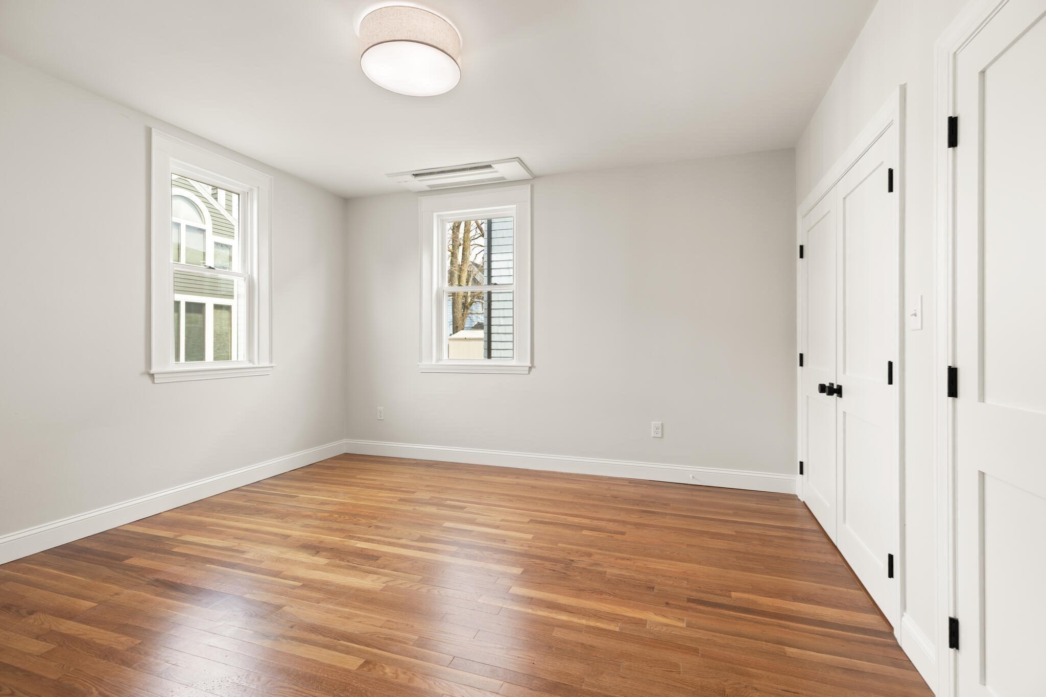 156-158 Waverley Street # 158 Property Photo 18