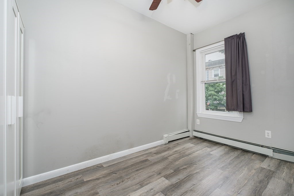 17 O St # 3 Property Photo 4