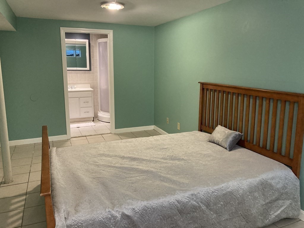 30 Speen St. # 30 Property Photo 34