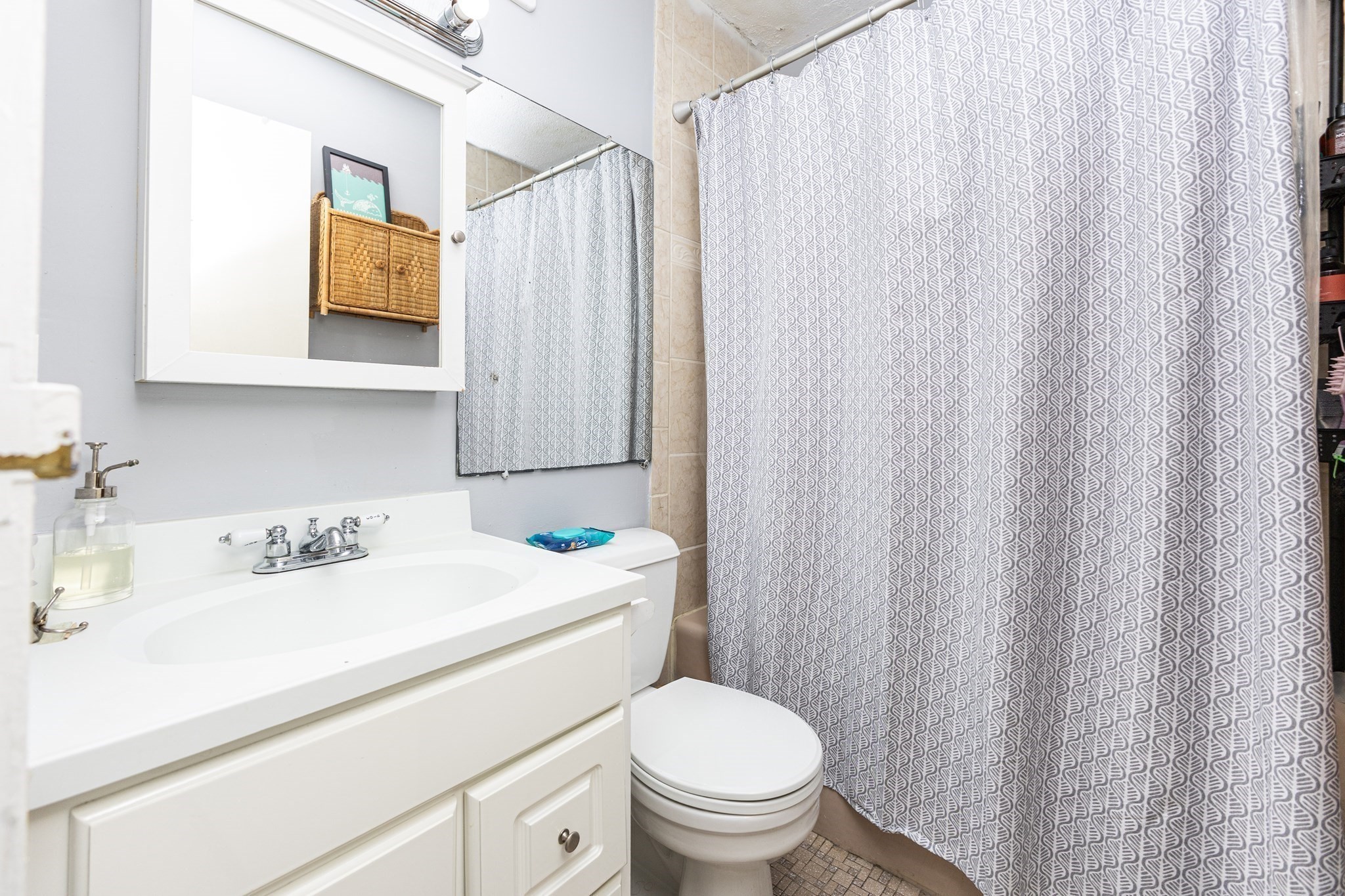 280 Harvard St # 1a Property Photo 8