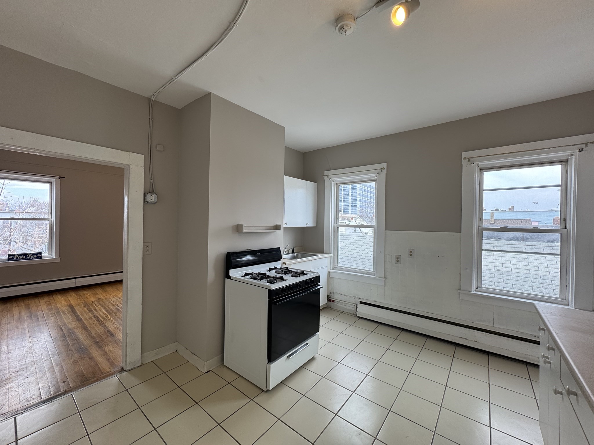 20 Harding St. Property Photo 2