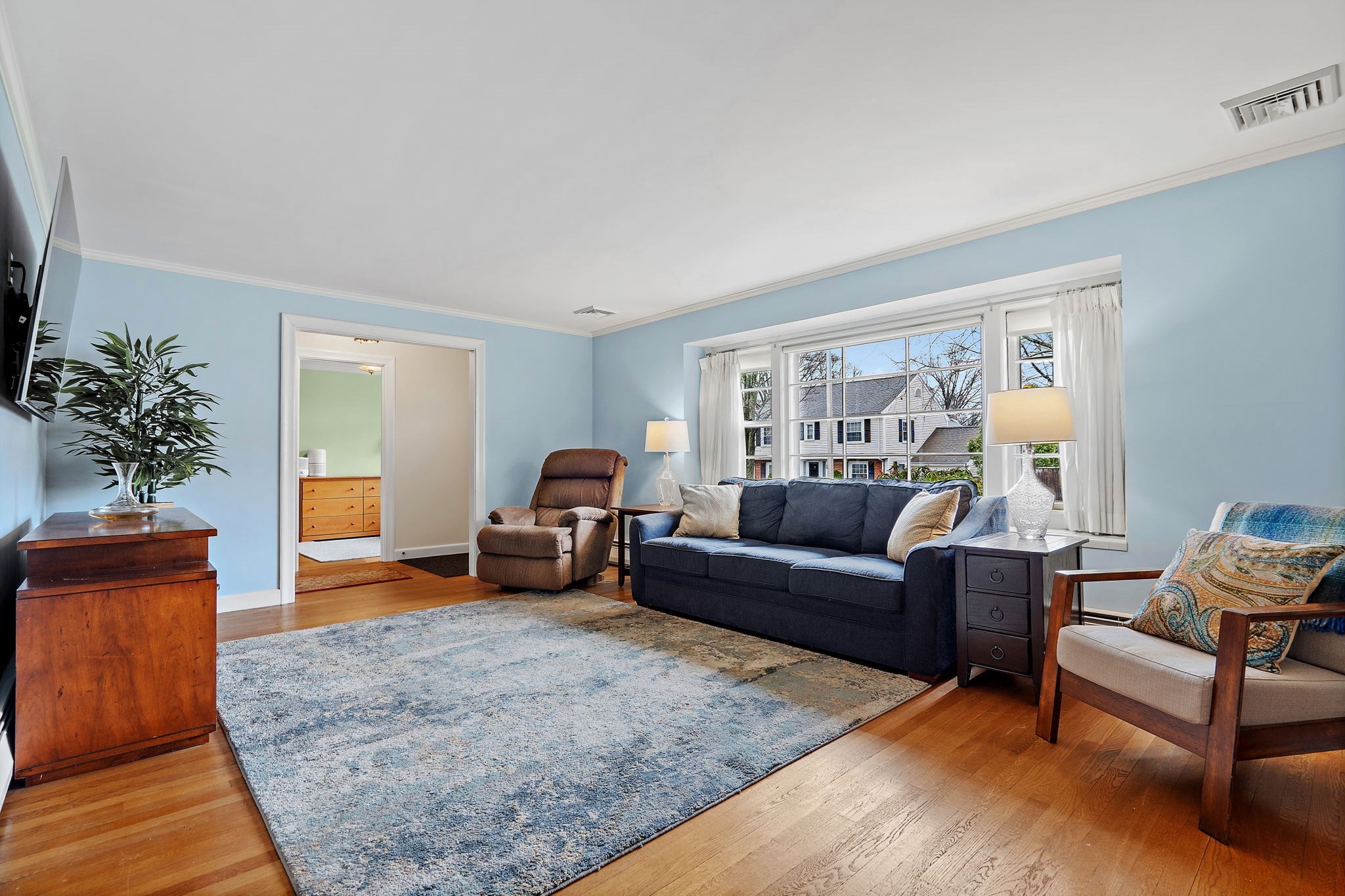 6 Shaw Rd Property Photo 5