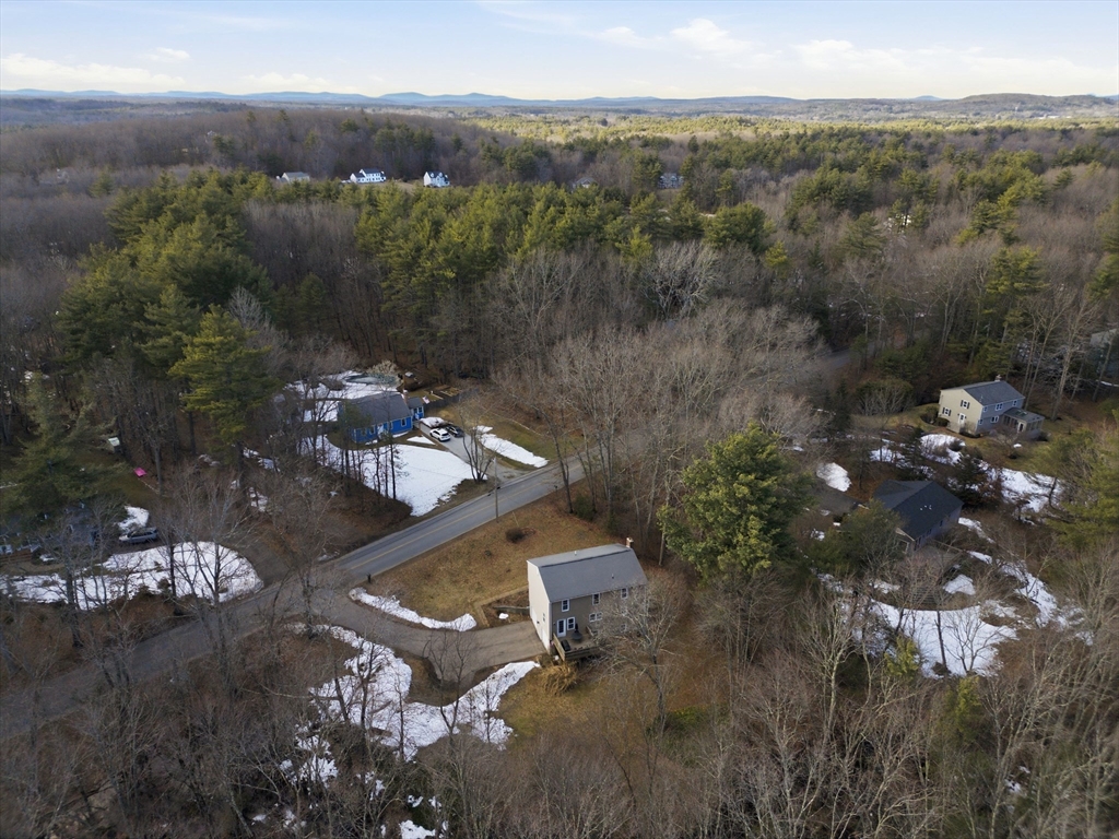 200 Nashua Rd Property Photo 7