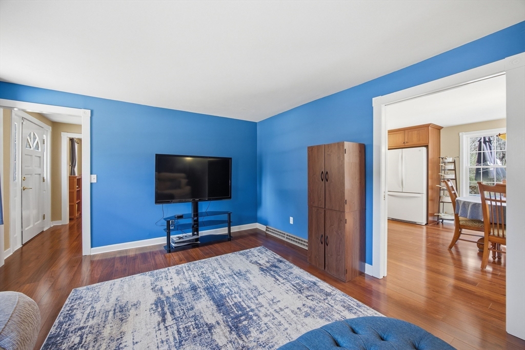 200 Nashua Rd Property Photo 21