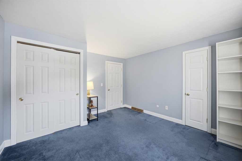 200 Nashua Rd Property Photo 36