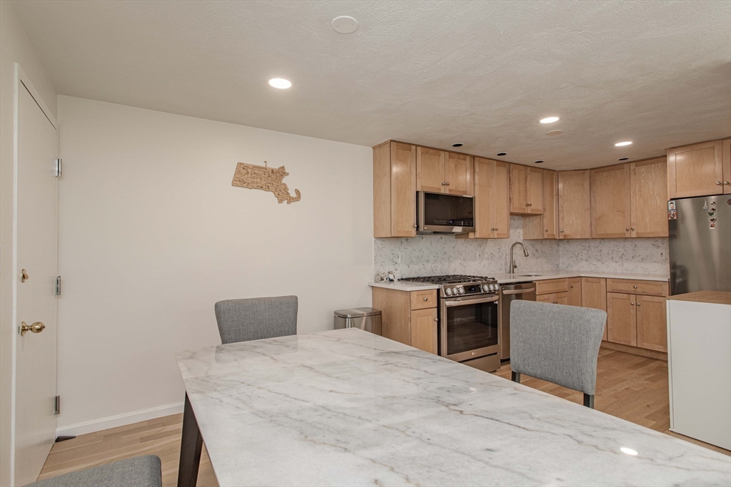1210 Vfw Parkway # 11 Property Photo 13
