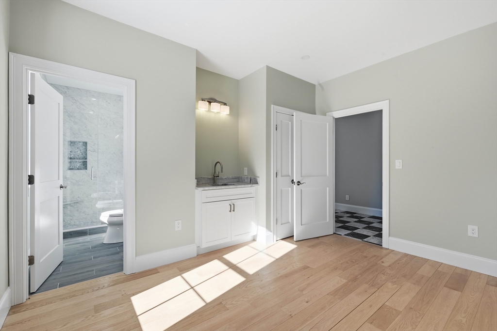 66 Parish Road # 4r Property Photo 16