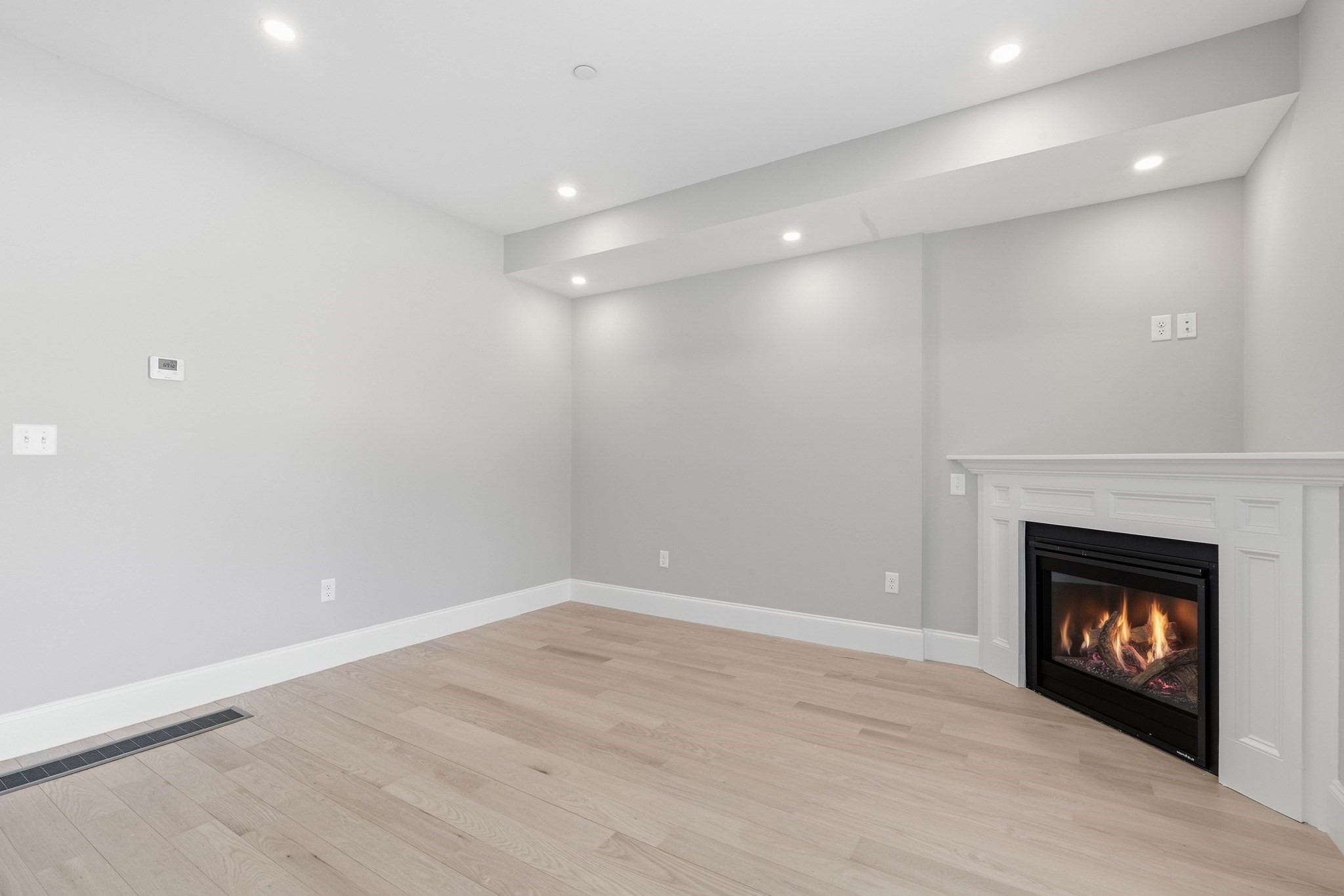 51 West Main # 6r Property Photo 15