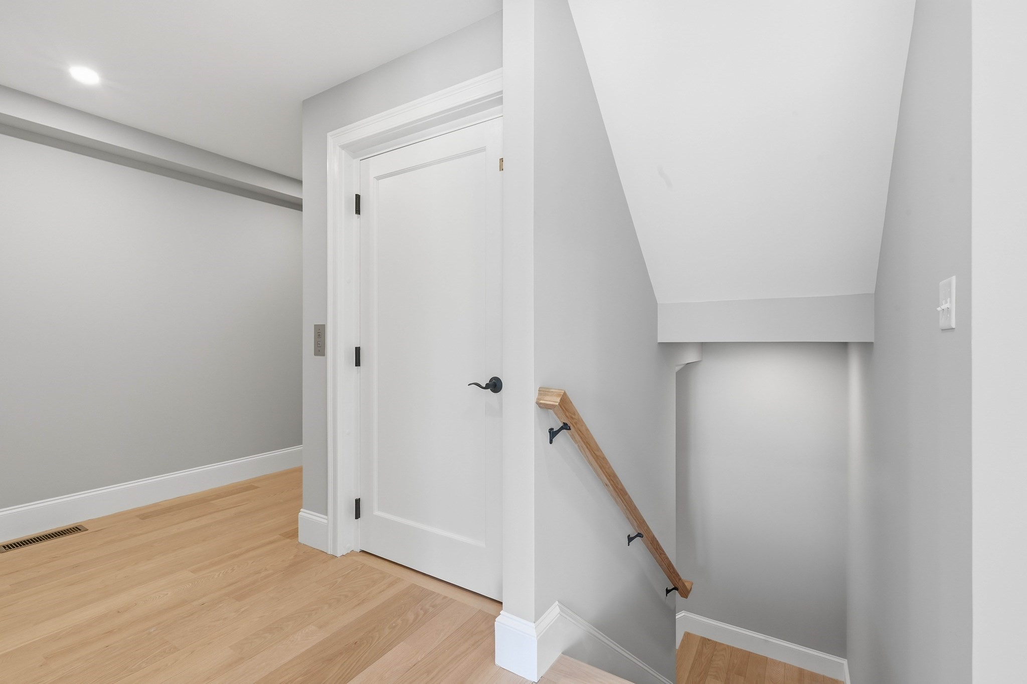 51 West Main # 6r Property Photo 18
