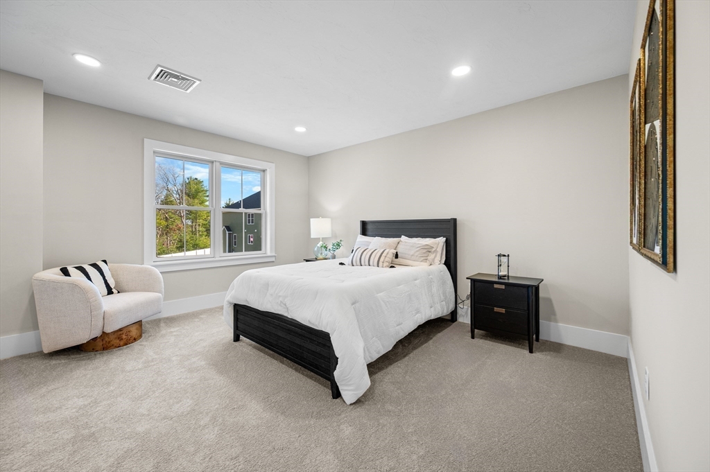 35 Thomas Mann Circle # 22 Property Photo 24