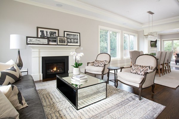1580 Beacon St # 1580 Property Photo 3