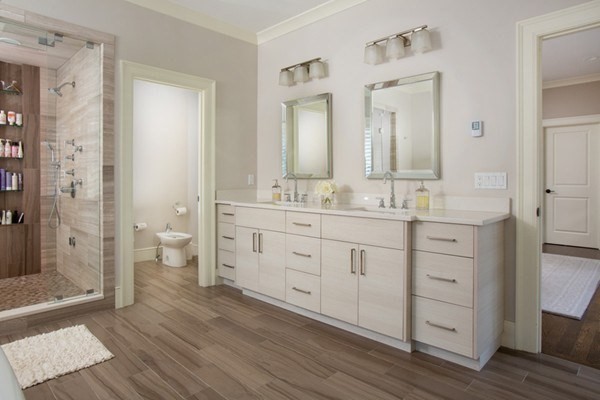 1580 Beacon St # 1580 Property Photo 13
