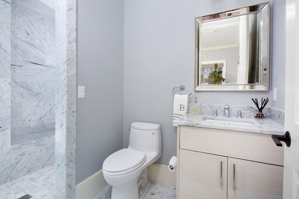 1580 Beacon St # 1580 Property Photo 14