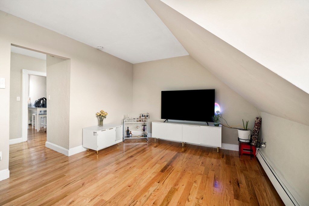 304 Shirley Street Property Photo 23