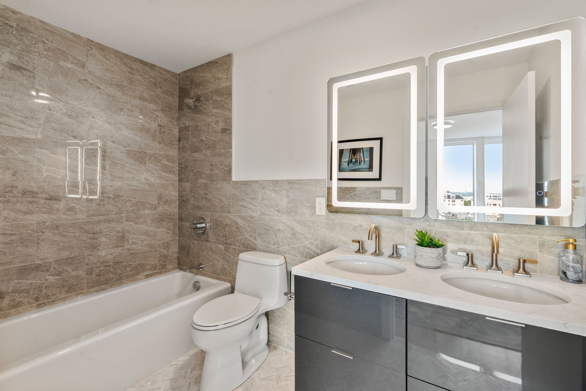 120 Nantasket Property Photo 34