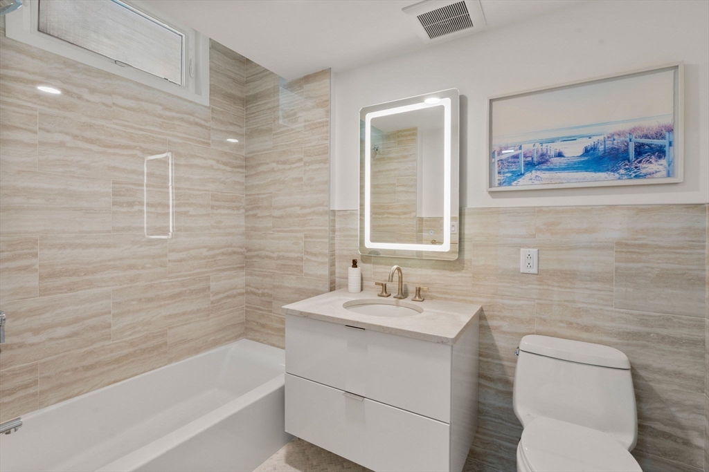 120 Nantasket # 201 Property Photo 14