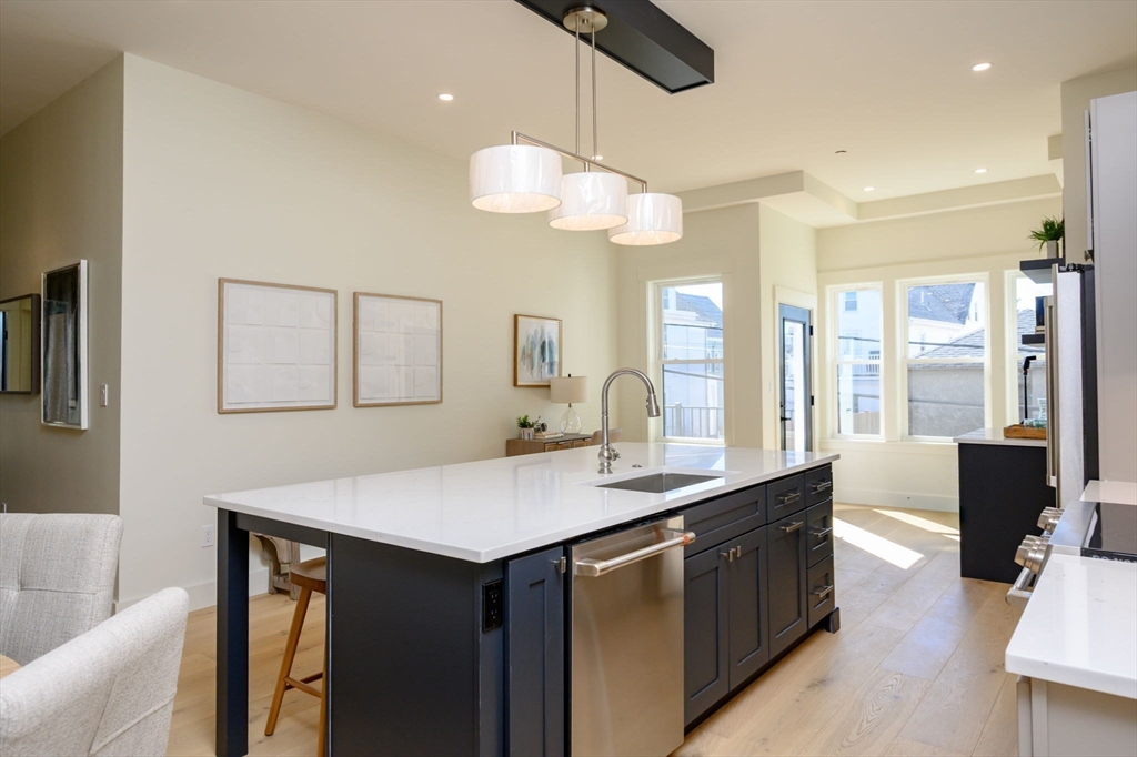 21 Tanglewood Road # 2 Property Photo 6