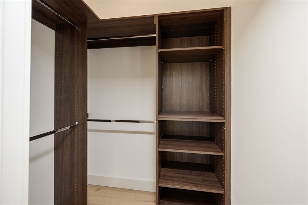 21 Tanglewood Road # 2 Property Photo 15