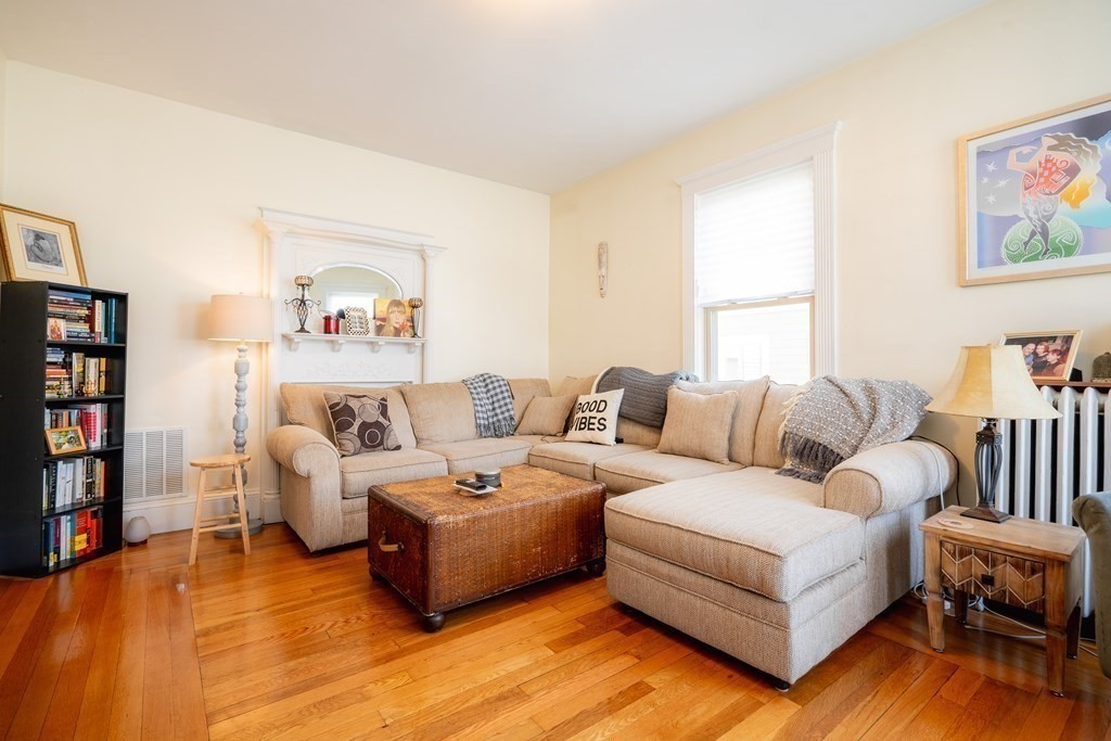33 Mapleton St # 1 Property Photo 1